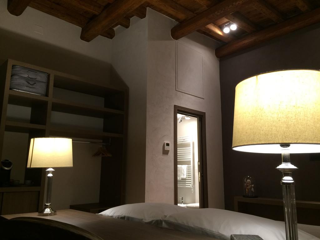 Dimora Corteinfiore Trani Bagian luar foto